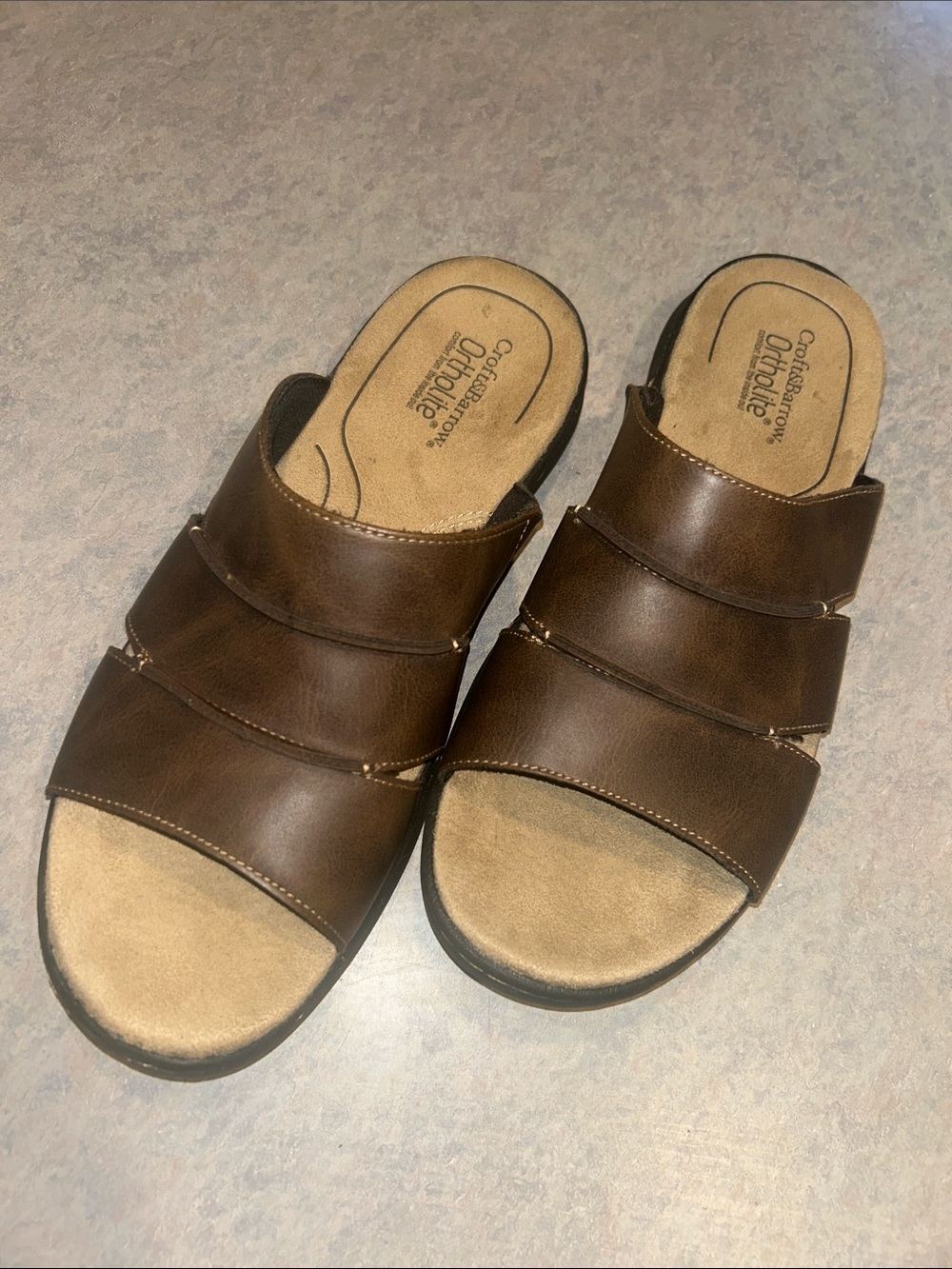 croft & barrow mens Brown Triple-Strap Slide Mules